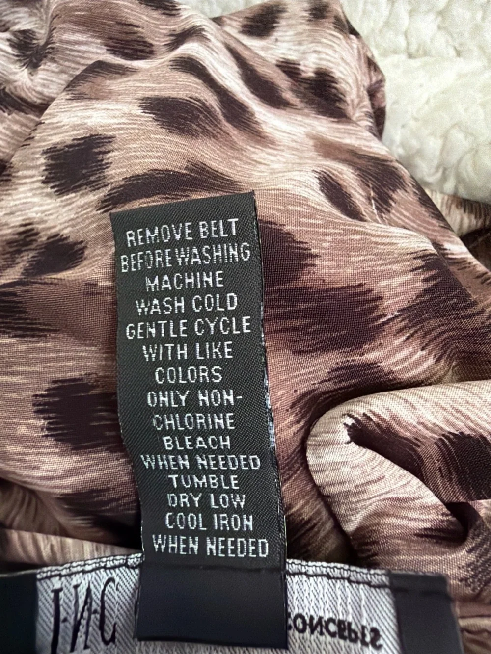 INC International Concepts Animal Print Stretch Midi Dress Sexy Sleeves Sz M